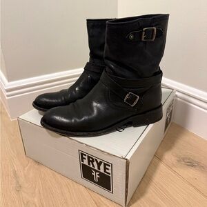 Frye Women's Black Leather Boots Size 9.5